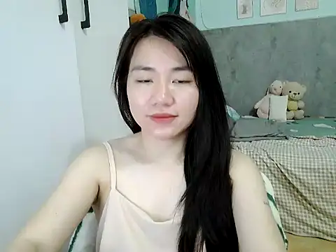 Amy8386 online show from 04-10-26, 07:57