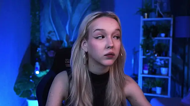 MaoqiBeverly online show from 02-23-26, 05:54