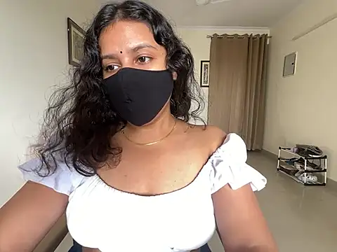Snapshot of Anna_girl22 chatting on 07-25-26, 06:33 Anna girl22 online show from 07-25-26, 06:33