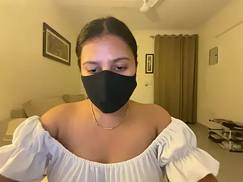Snapshot of Anna_girl22 chatting on 07-31-26, 03:22 Anna girl22 online show from 07-31-26, 03:22