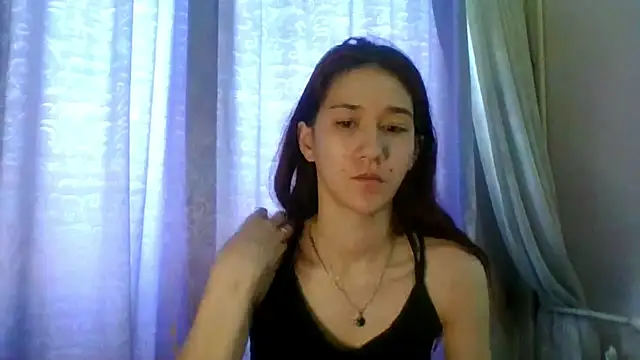 NickiKisinger online show from 07-18-26, 07:34