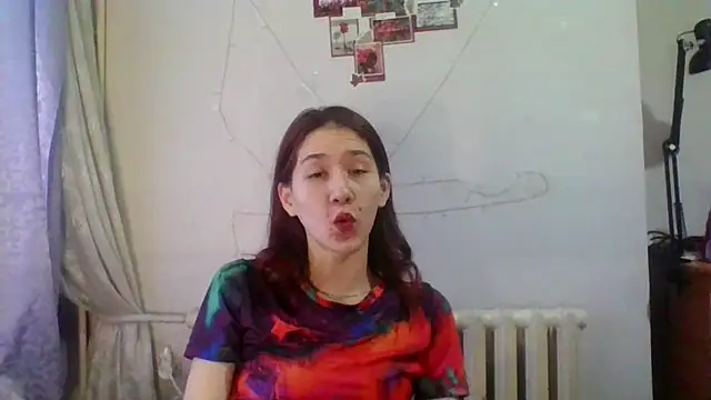 NickiKisinger online show from 07-30-26, 07:18