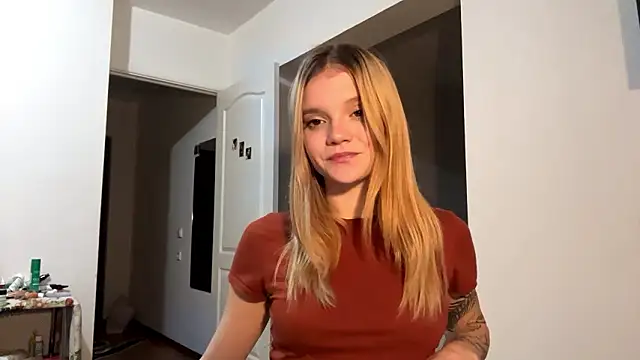 Snapshot of Tiffany_Muse chatting on 02-03-26, 02:53 Tiffany Muse online show from 02-03-26, 02:53