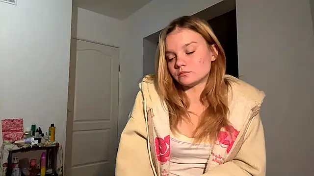 Snapshot of Tiffany_Muse chatting on 03-14-26, 03:12 Tiffany Muse online show from 03-14-26, 03:12