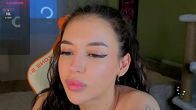 Snapshot of RiriDay chatting on 03-13-26, 04:02 RiriDay online show from 03-13-26, 04:02