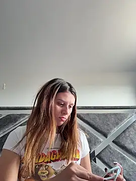 Snapshot of alison_parkerr26 chatting on 03-18-26, 07:50 alison parkerr26 online show from 03-18-26, 07:50