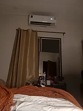 Snapshot of Seductive_Simon333 chatting on 03-08-26, 08:12 Seductive Simon333 online show from 03-08-26, 08:12