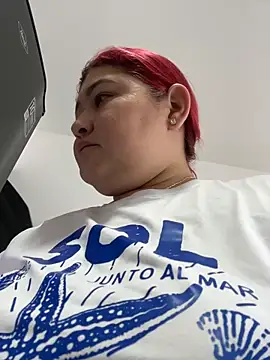 Snapshot of Rouse-Antonella_ chatting on 03-05-26, 04:47 Rouse-Antonella online show from 03-05-26, 04:47