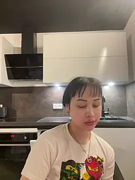 Snapshot of Just-Lilly chatting on 07-12-26, 10:12 Just-Lilly online show from 07-12-26, 10:12