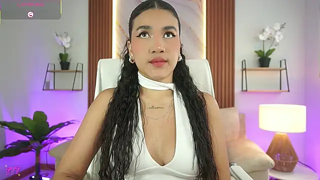 IvyGrabes online show from 02-07-26, 07:06