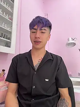 Snapshot of AlexanderCollman2 chatting on 02-17-26, 07:42 AlexanderCollman2 online show from 02-17-26, 07:42