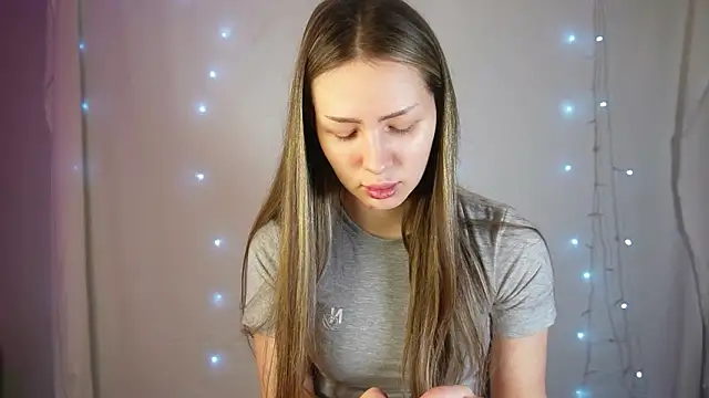 Murmella online show from 03-18-26, 04:26