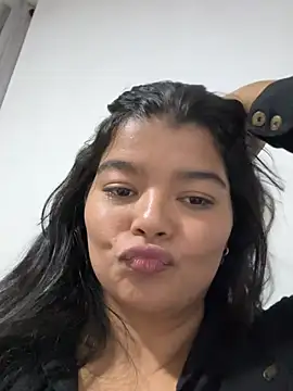 Snapshot of moonhelen chatting on 03-02-26, 07:26 moonhelen online show from 03-02-26, 07:26