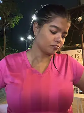 moonhelen online show from 05-22-26, 01:57