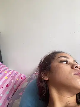 CarolineFyre online show from 06-27-26, 11:37