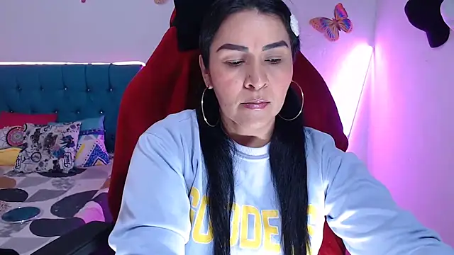 hotsweet-69 online show from 04-29-26, 05:33