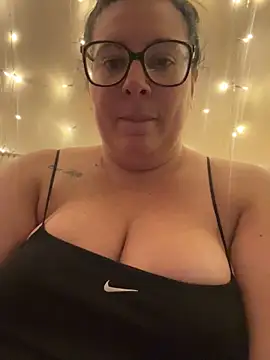 JasmineGlow7 online show from 02-18-26, 10:06