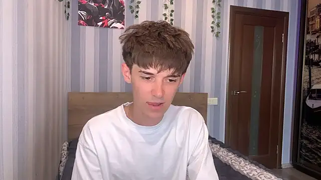Sweet Dude online show from 06-12-26, 02:16
