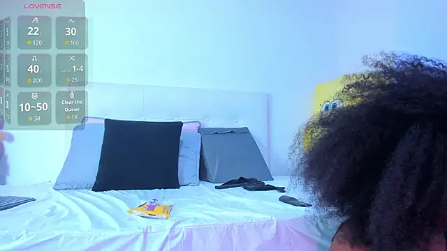 Snapshot of EmmaLovve chatting on 03-15-26, 02:39 EmmaLovve online show from 03-15-26, 02:39