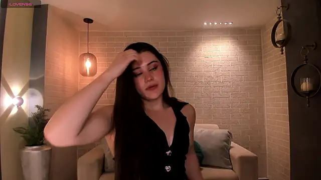 Snapshot of DemiNova chatting on 03-06-26, 10:45 DemiNova online show from 03-06-26, 10:45