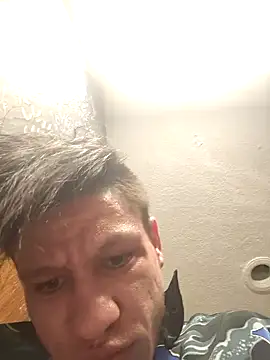 Snapshot of Yoooo633 chatting on 03-17-26, 09:45 Yoooo633 online show from 03-17-26, 09:45