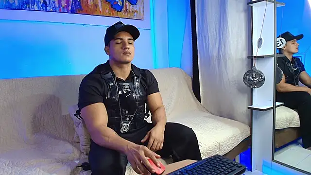 jhon nicolas online show from 07-18-26, 10:02