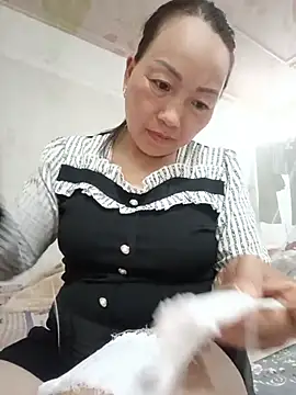 baby 112233 online show from 07-21-26, 03:47