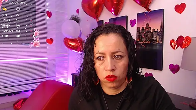 Snapshot of Milfangel1 chatting on 02-26-26, 07:02 Milfangel1 online show from 02-26-26, 07:02