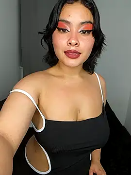zoe love18 online show from 07-20-26, 03:32