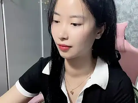 Snapshot of Linne6789 chatting on 03-09-26, 05:55 Linne6789 online show from 03-09-26, 05:55