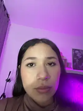 DULCE MARIA EF online show from 03-06-26, 12:34