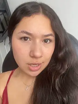 DULCE MARIA EF online show from 03-14-26, 01:16