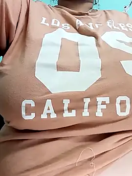 BustySexy Nataly online show from 03-06-26, 01:51