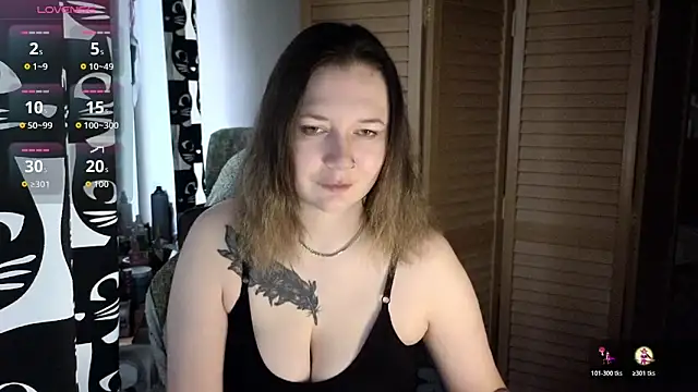 Snapshot of Ozalin_ chatting on 06-18-26, 08:14 Ozalin online show from 06-18-26, 08:14