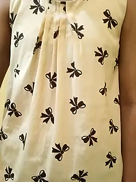 Snapshot of Siya_bombay chatting on 03-08-26, 12:19 Siya bombay online show from 03-08-26, 12:19