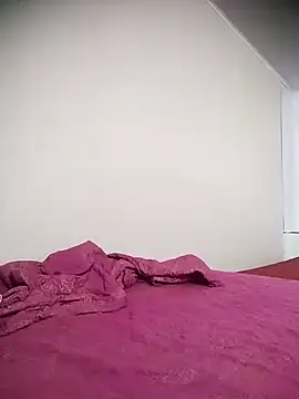 cute-hiphop online show from 07-29-26, 05:38