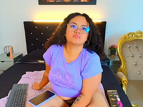 YumiViolet online show from 03-19-26, 03:43