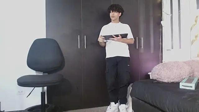 ian smith  online show from 02-18-26, 12:01