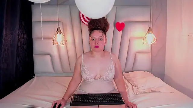 Snapshot of IrinaVoshh_ chatting on 02-10-26, 08:02 IrinaVoshh online show from 02-10-26, 08:02