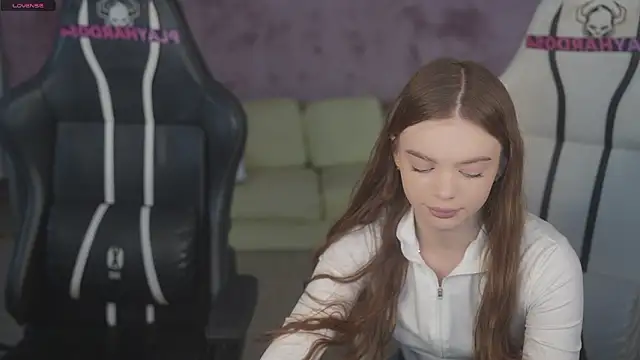 Zlata Sky online show from 03-06-26, 03:52