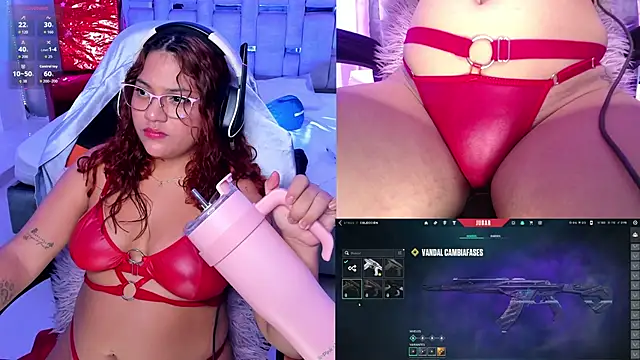 Snapshot of BriannaLux chatting on 02-12-26, 09:21 BriannaLux online show from 02-12-26, 09:21