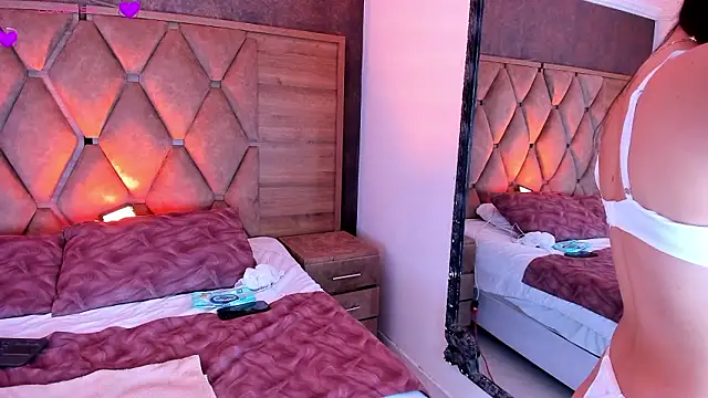 Snapshot of valeriekhaleesi chatting on 03-11-26, 08:26 valeriekhaleesi online show from 03-11-26, 08:26