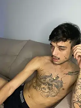 Snapshot of ruffvip chatting on 02-08-26, 04:27 ruffvip online show from 02-08-26, 04:27