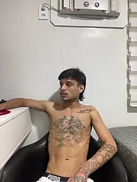 Snapshot of ruffvip chatting on 02-10-26, 12:37 ruffvip online show from 02-10-26, 12:37