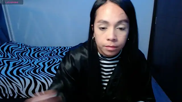 paula lopez   online show from 07-25-26, 11:24