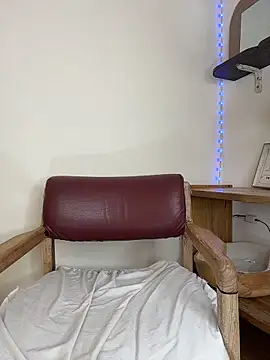 Snapshot of LilaRvsh chatting on 03-09-26, 05:17 LilaRvsh online show from 03-09-26, 05:17