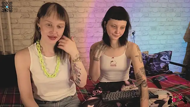 Snapshot of terror_souls chatting on 03-12-26, 06:47 terror souls online show from 03-12-26, 06:47