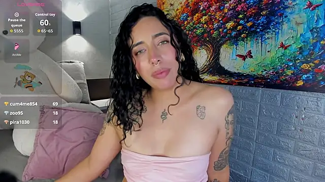 Snapshot of Magic_ivone chatting on 07-28-26, 04:39 Magic ivone online show from 07-28-26, 04:39