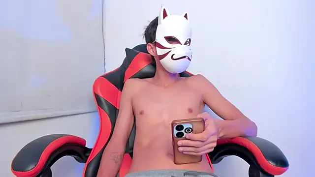 Snapshot of Senpai_Lover_ chatting on 02-28-26, 08:21 Senpai Lover online show from 02-28-26, 08:21