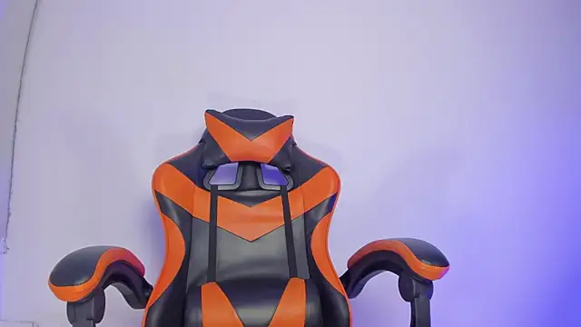 Snapshot of Senpai_Lover_ chatting on 03-11-26, 08:26 Senpai Lover online show from 03-11-26, 08:26